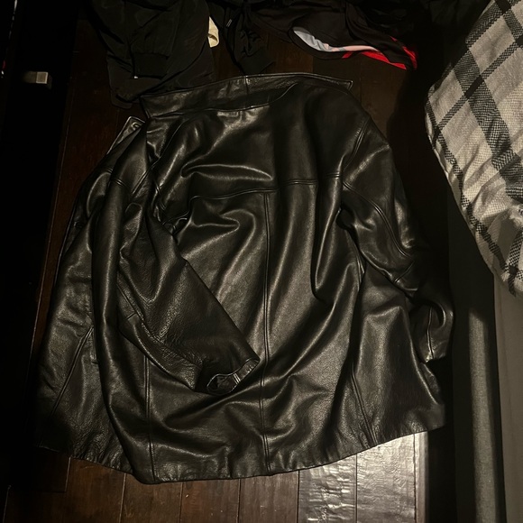 Danier leather jacket size XL - Picture 4 of 4